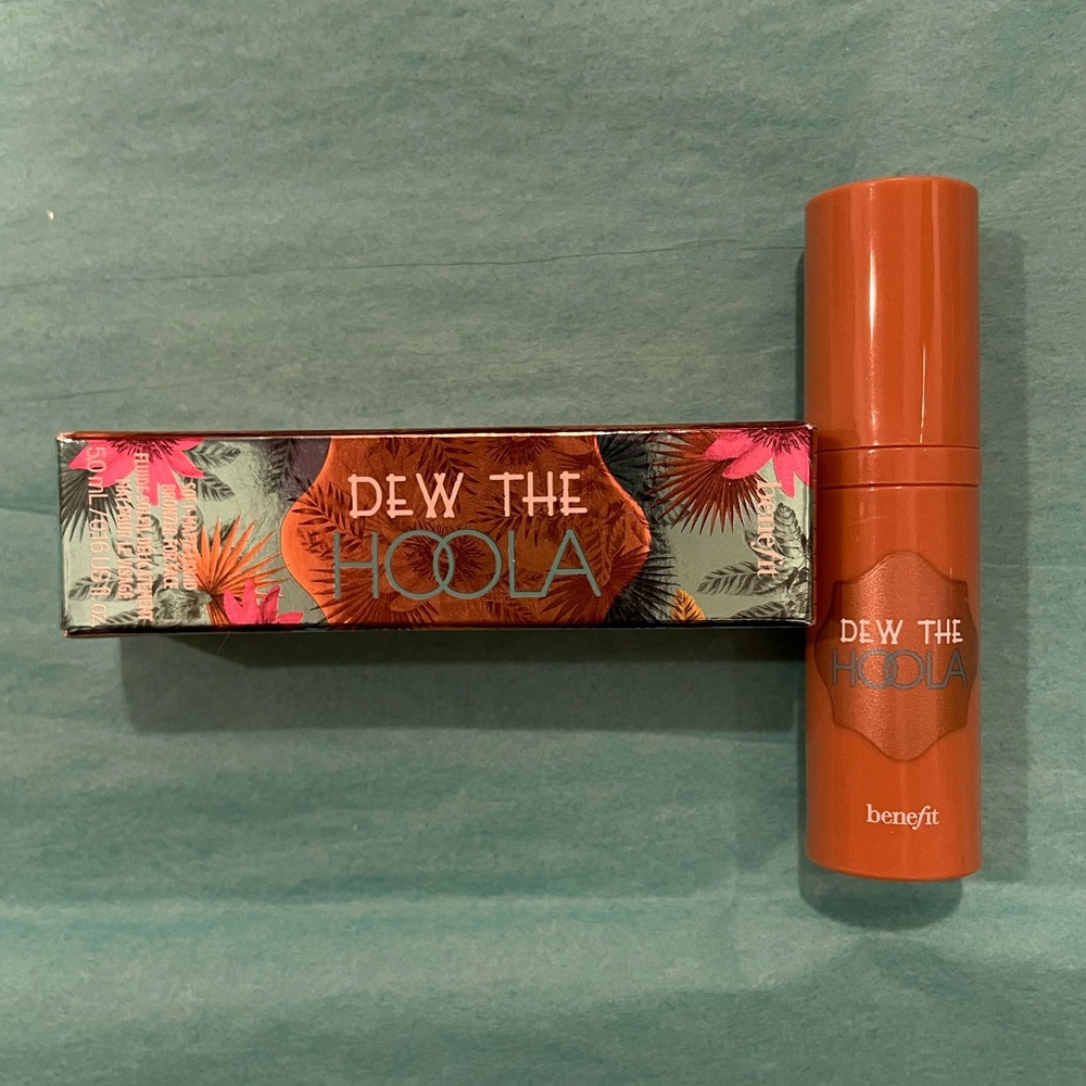 Benefit Dew the Hoola Sheer Soft-Matte Face Liquid Bronzer .16oz
